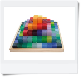 pyramide-planches-de-construction-couleur-jeu-jouet-en-bois-naturel-non-vernis-grimms-spiel-und-holz